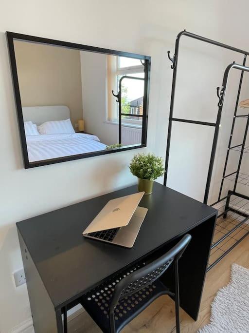 Whole House Modern Two Bedroom In Newcastle - Free Parking Zewnętrze zdjęcie