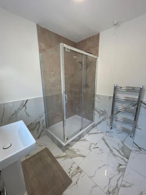 Whole House Modern Two Bedroom In Newcastle - Free Parking Zewnętrze zdjęcie