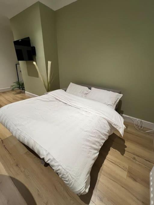 Whole House Modern Two Bedroom In Newcastle - Free Parking Zewnętrze zdjęcie